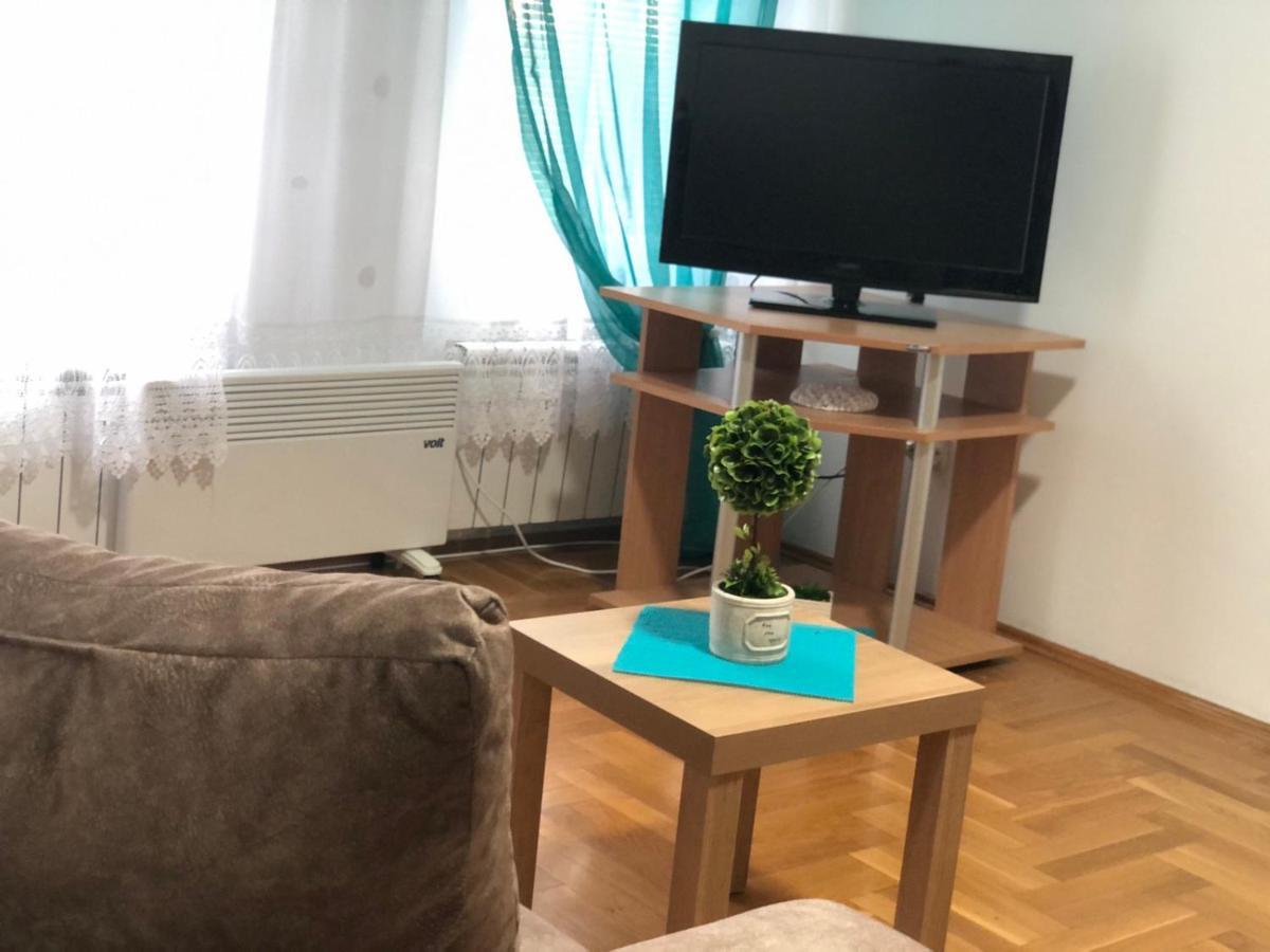 Bellavista Apartmani 스타라 파조바 외부 사진